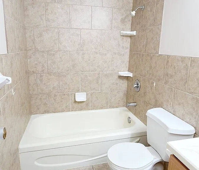 2880 Tecumseh Rd W #303 — Photo 12