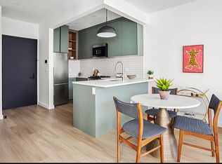 684 Leonard St #3F, Brooklyn, NY 11222