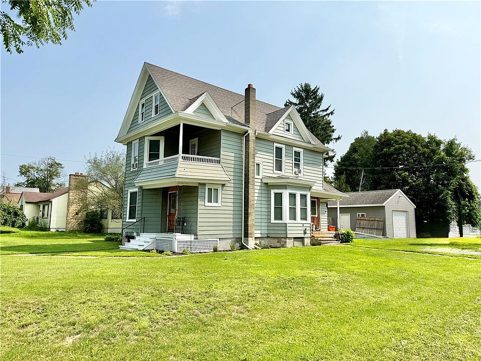 1st image of 409 Church St
