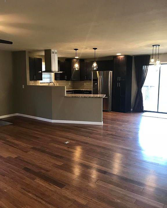 1st image of 2424 Iven Rd