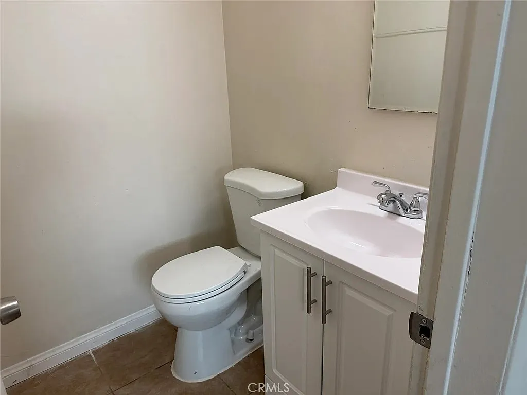 1328 Randy St — Photo 3