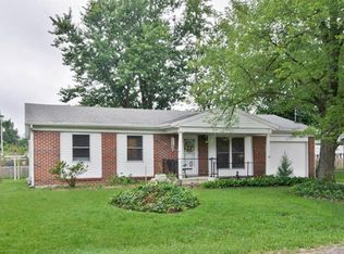 213 Cindy St, Brighton, IL 62012