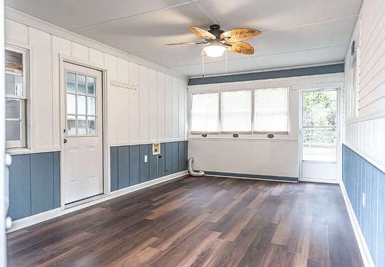 120 Fox Hunt Ln — Photo 25