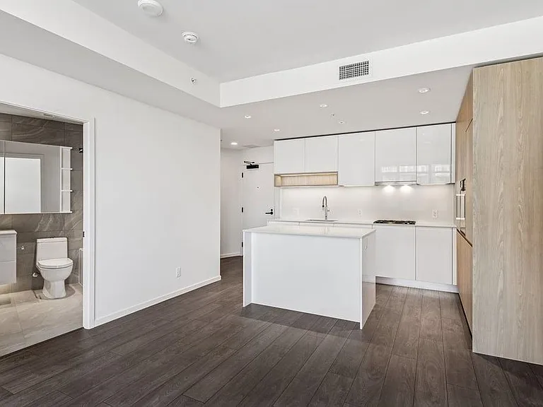 6500 Minoru Blvd #1107 — Photo 12