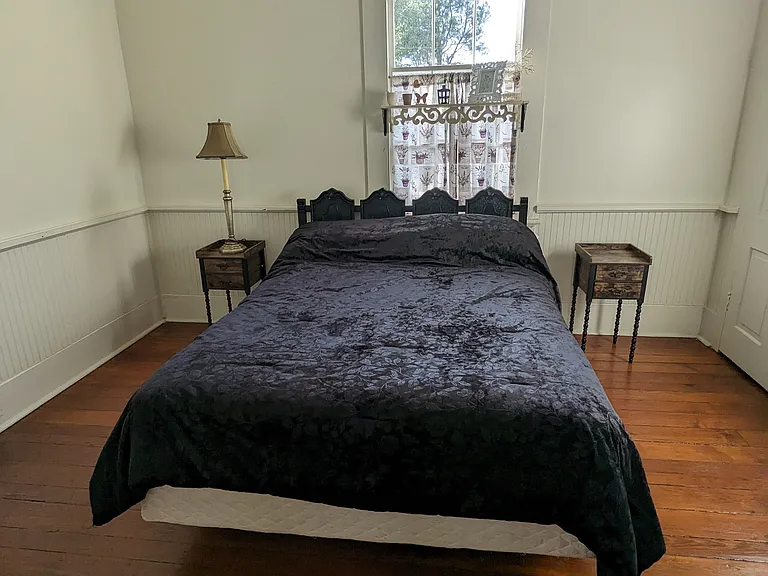 456 Augusta St — Photo 11