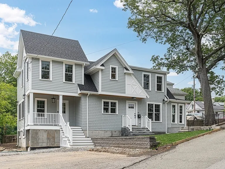 68 Westwood Rd — Photo 2