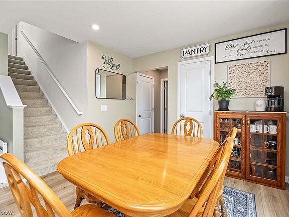5th image of 3731 Kirkham Dr