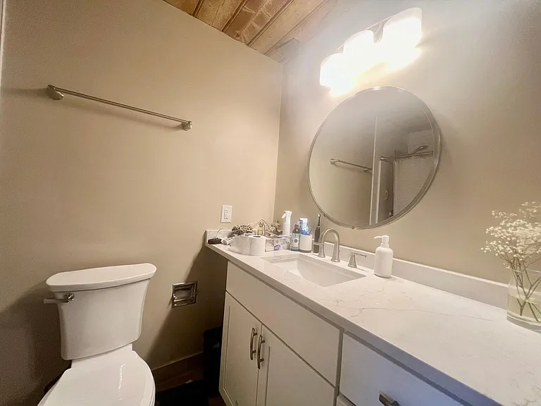 25 Higgins St #108 — Photo 7