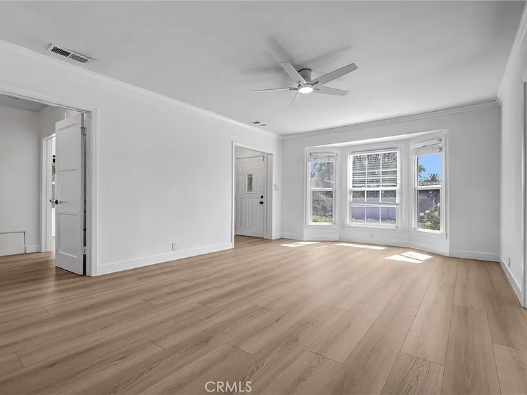 5659 Donna Ave — Photo 7