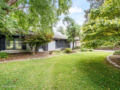 3207 Chickadee Rd, Audubon Park, KY, 40213