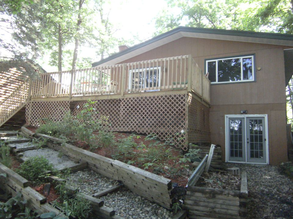 1st image of 536 Seneca Dr