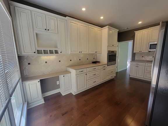 4th image of 10025 Barston Ct