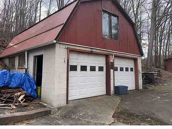 3rd image of 3140 Jersey Hollow Rd