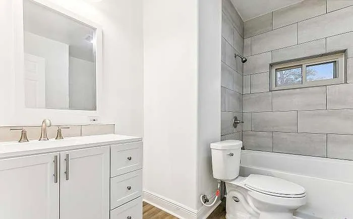 322 Flicker St — Photo 9