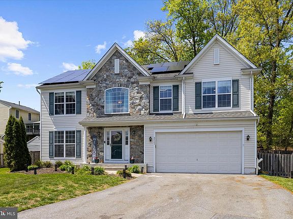 3rd image of 6423 Holly Marie Rd
