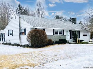 126 Mountainview Rd, Tillson, NY 12486