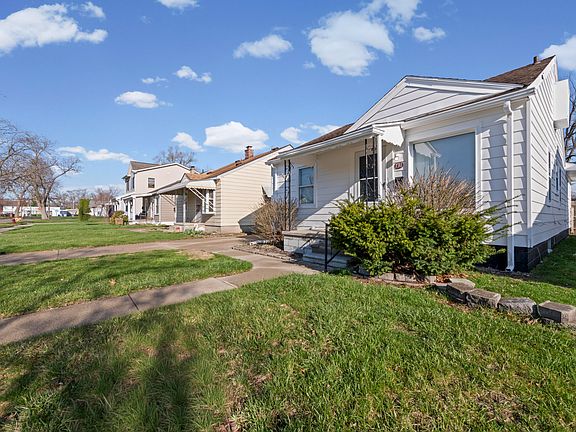 2nd image of 731 Donald Ave