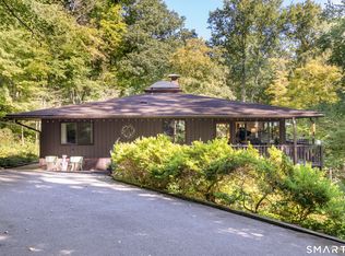 90 Judson Ln, Bethlehem, CT 06751