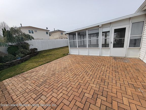 2nd image of 32 Brandis Ave