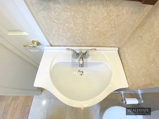 Rented by ZealEstate Group Inc | media 13