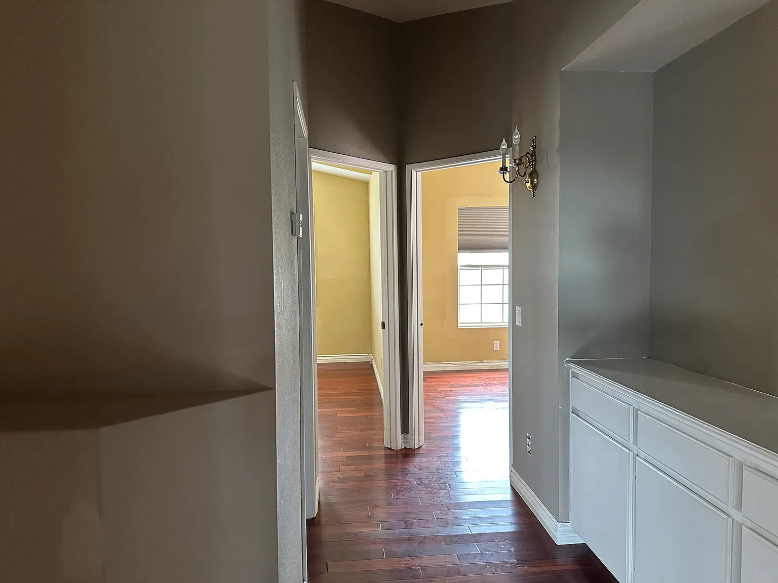 4 bed, 1863 sqft, $4,495 — Photo 1