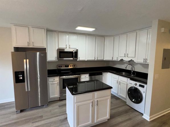 120 N Lakeside Dr #6