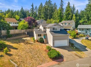 4557 NW Knute Anderson Rd, Silverdale, WA 98383