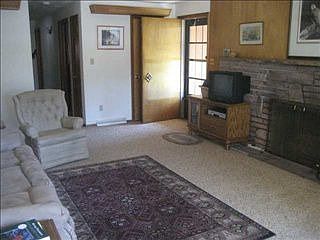 2nd image of 528 Fairview Ave
