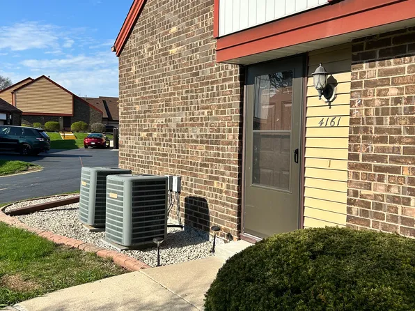 4161 W College Ave #4161, Milwaukee, WI 53221