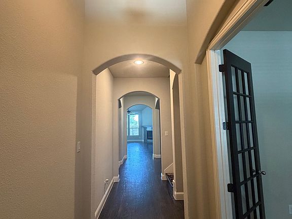 4th image of 1324 Torrent Dr