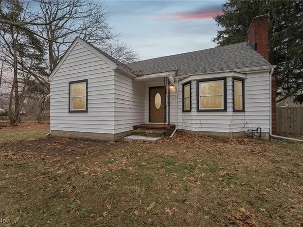 8698 Station St, Mentor, OH 44060