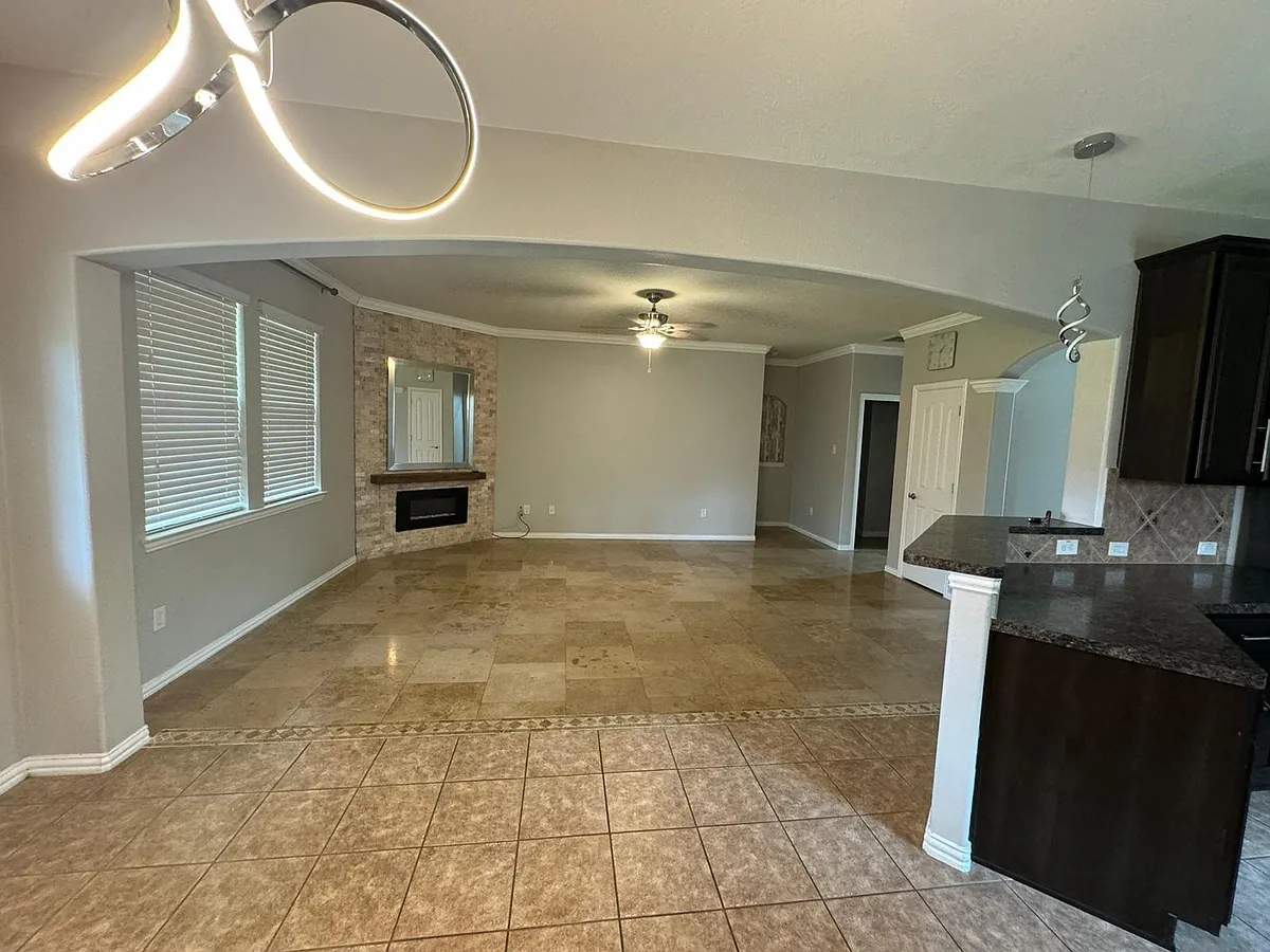 Building Photo - 25614 Crisp Spring Ln