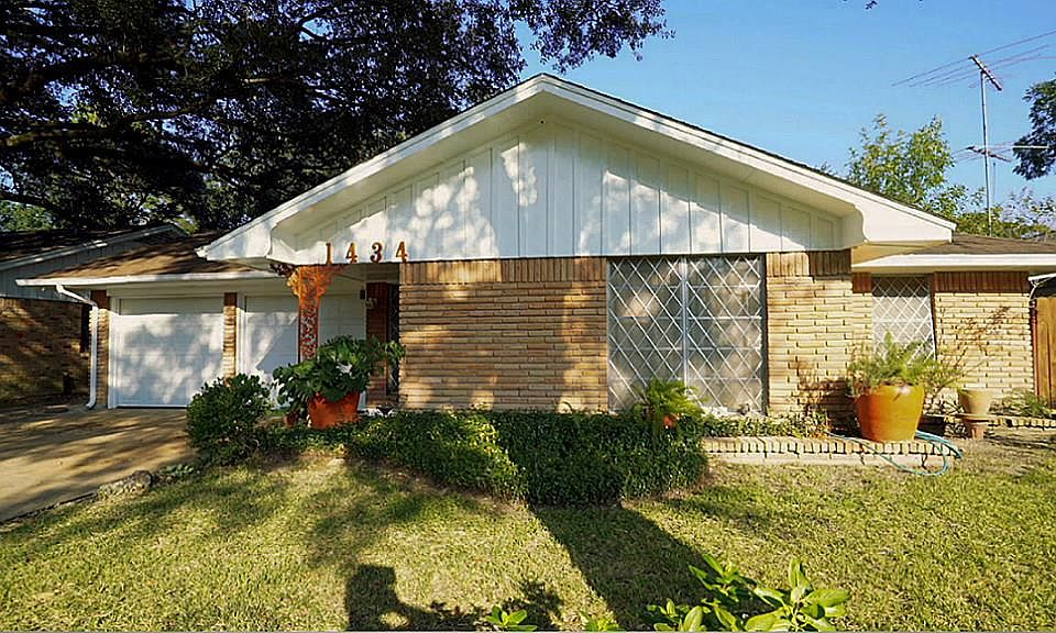 1st image of 1434 Wisterwood Dr