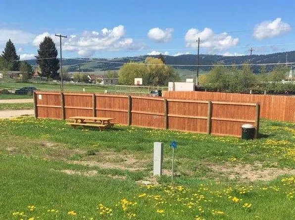 102 W Silver St, Philipsburg, MT 59858