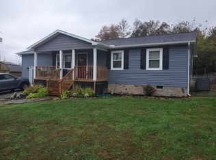 510 Island Ford Rd, Jacksboro, TN 37757