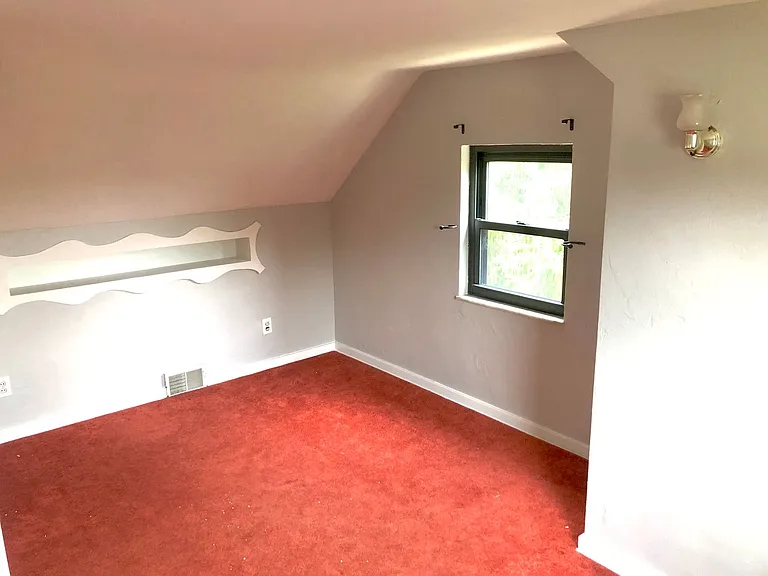 159 Mohican Ave — Photo 8