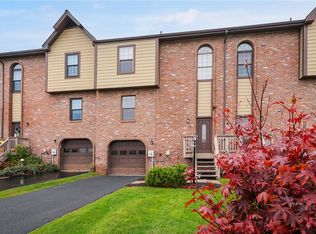 5053 Fountainwood Dr, Gibsonia, PA 15044