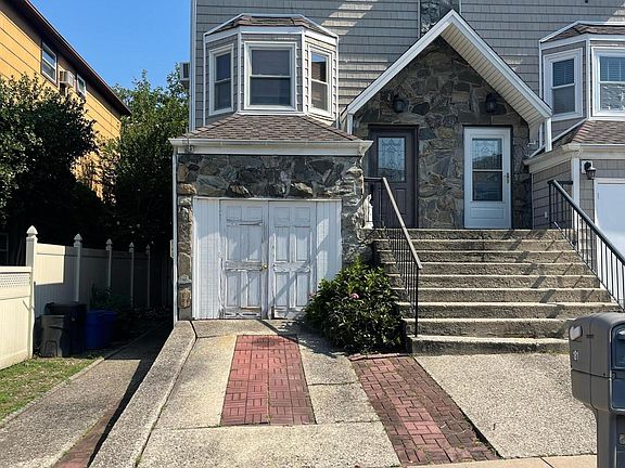 2nd image of 181 McVeigh Ave