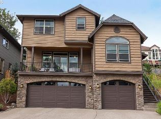 8619 NW Savoy Ln, Portland, OR 97229