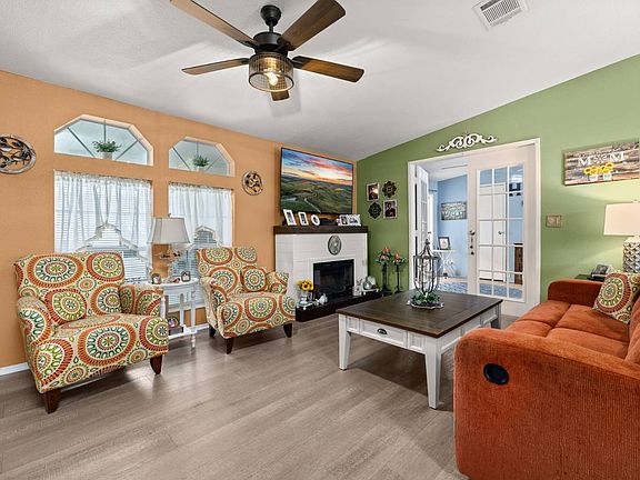 5th image of 1753 Western Redwood Ave #148