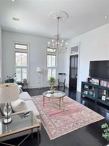 4133 Iberville St — Photo 10
