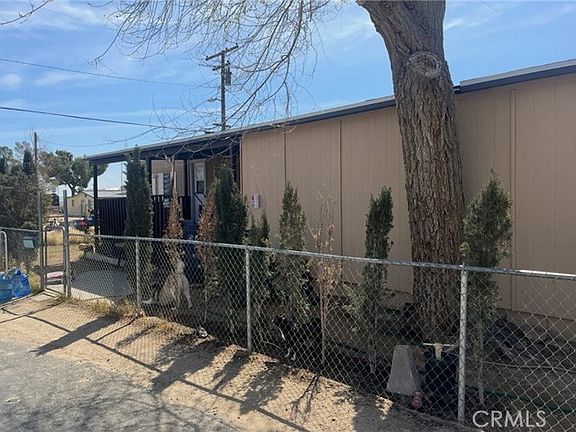 3rd image of 1258 W Rosamond Blvd Spc 41