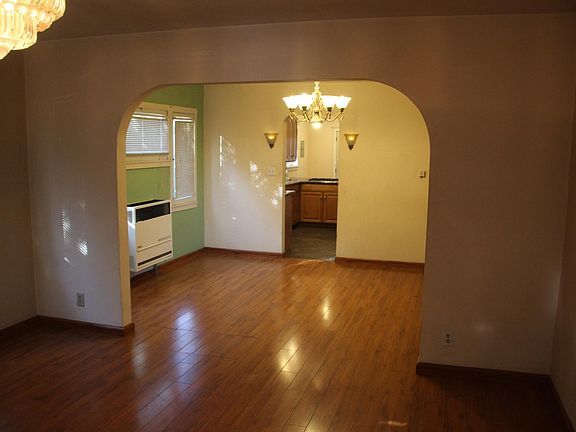 Livingroom / Dinningroom 