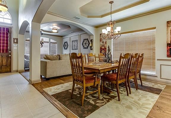 3rd image of 13935 Badger Creek Dr