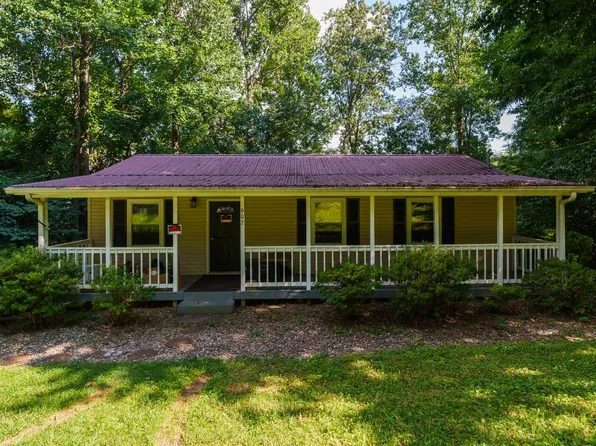 602 Price St, Livingston, TN 38570