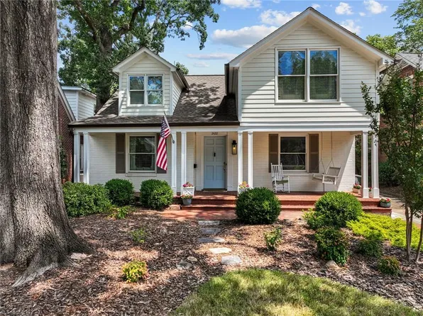 2422 Camden Rd, Greensboro, NC 27403