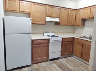 2523 Perry Park Ave #5, Perry, IA 50220