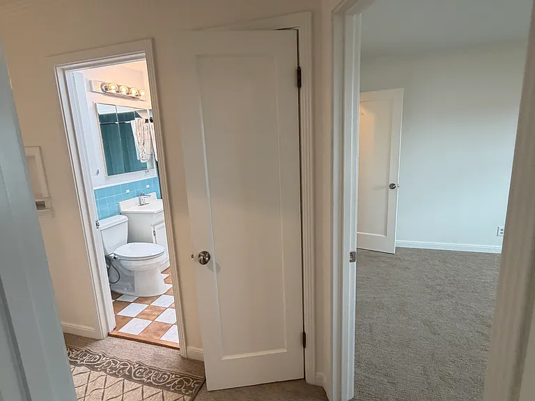 464 N San Anselmo Ave — Photo 15