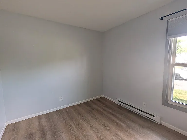 4142 Applewood Ln #4 — Photo 6