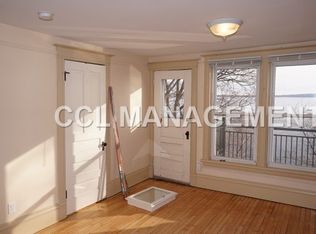 811 Spaight St #3, Madison, WI 53703